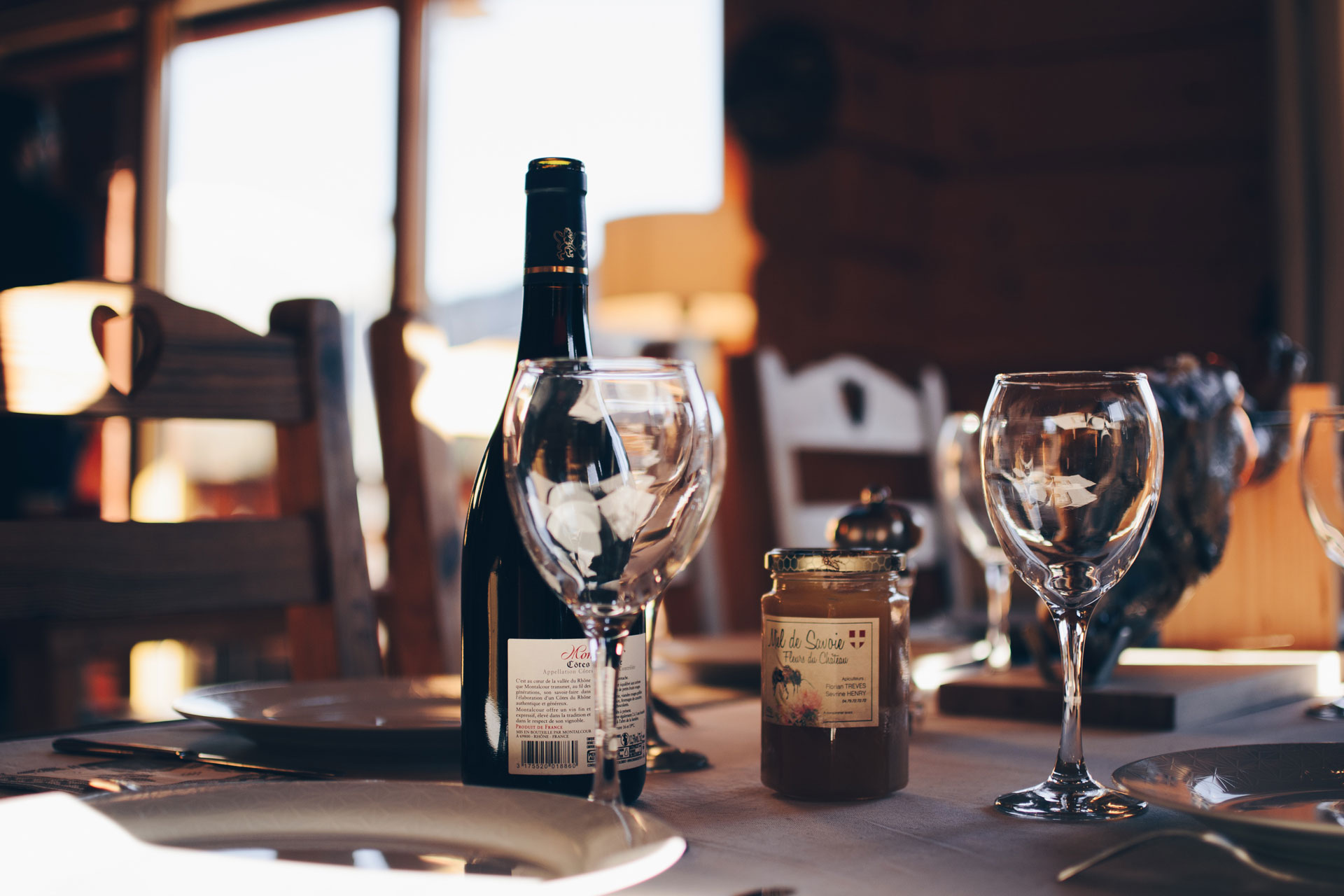 A Guide to Pairing Wine with Your Meal at Our Restaurant